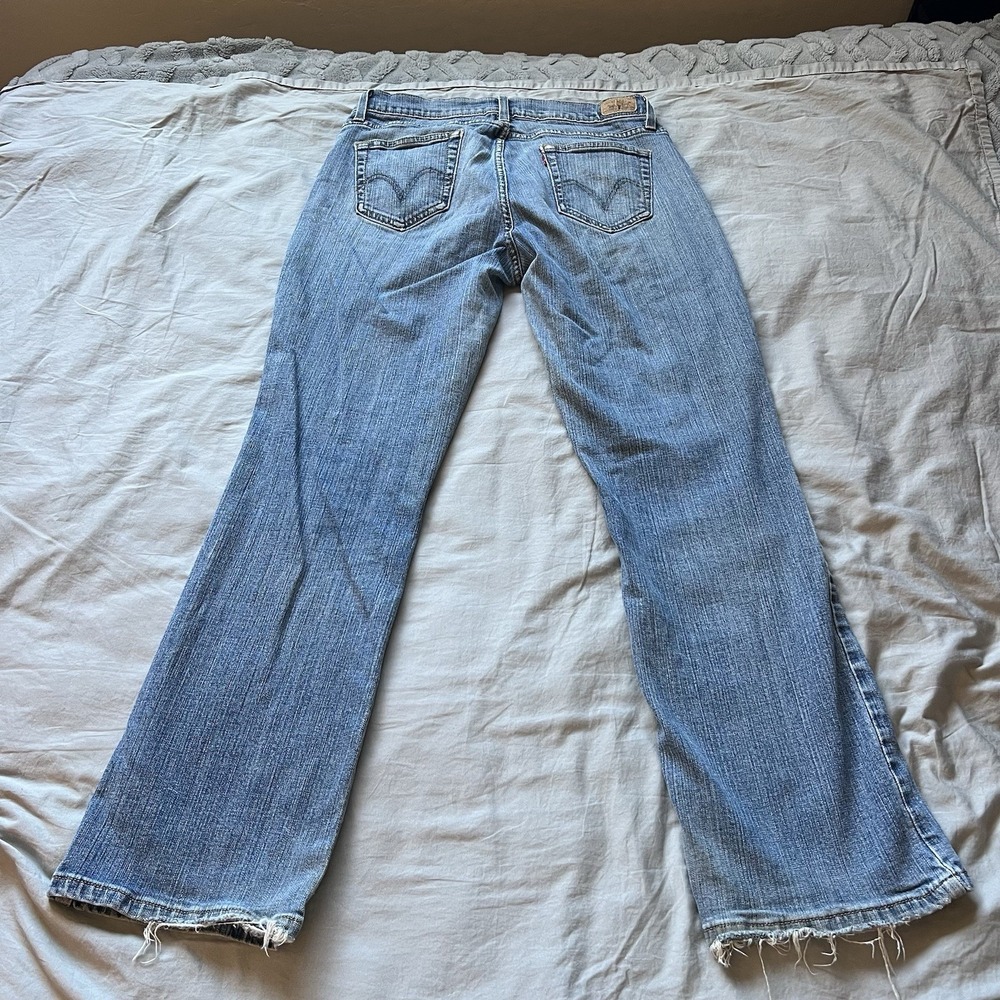 LEVI'S 529‎ Curvy Boot Cut Women 32x31 Blue Medium Wash Good Distressed Hem